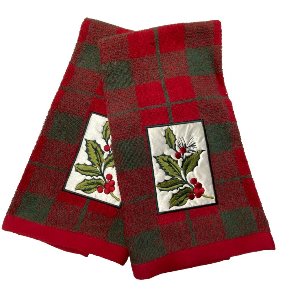 Kohls Christmas Holly 2 PC Set Hand Towels Red Green Plaid Winter 100% Cotton